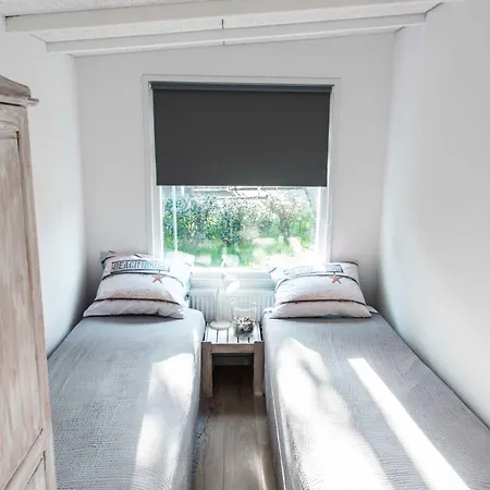 بيت للعطل Happy, Vakantiewoning Op Loopafstand & Duinen!